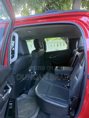 Isuzu D-MAX 2023 Red