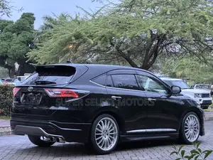 Toyota Harrier 2.0 2014 Black