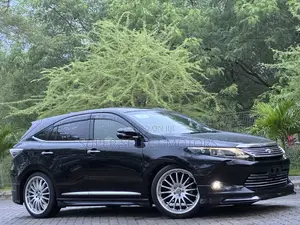 Toyota Harrier 2.0 2014 Black