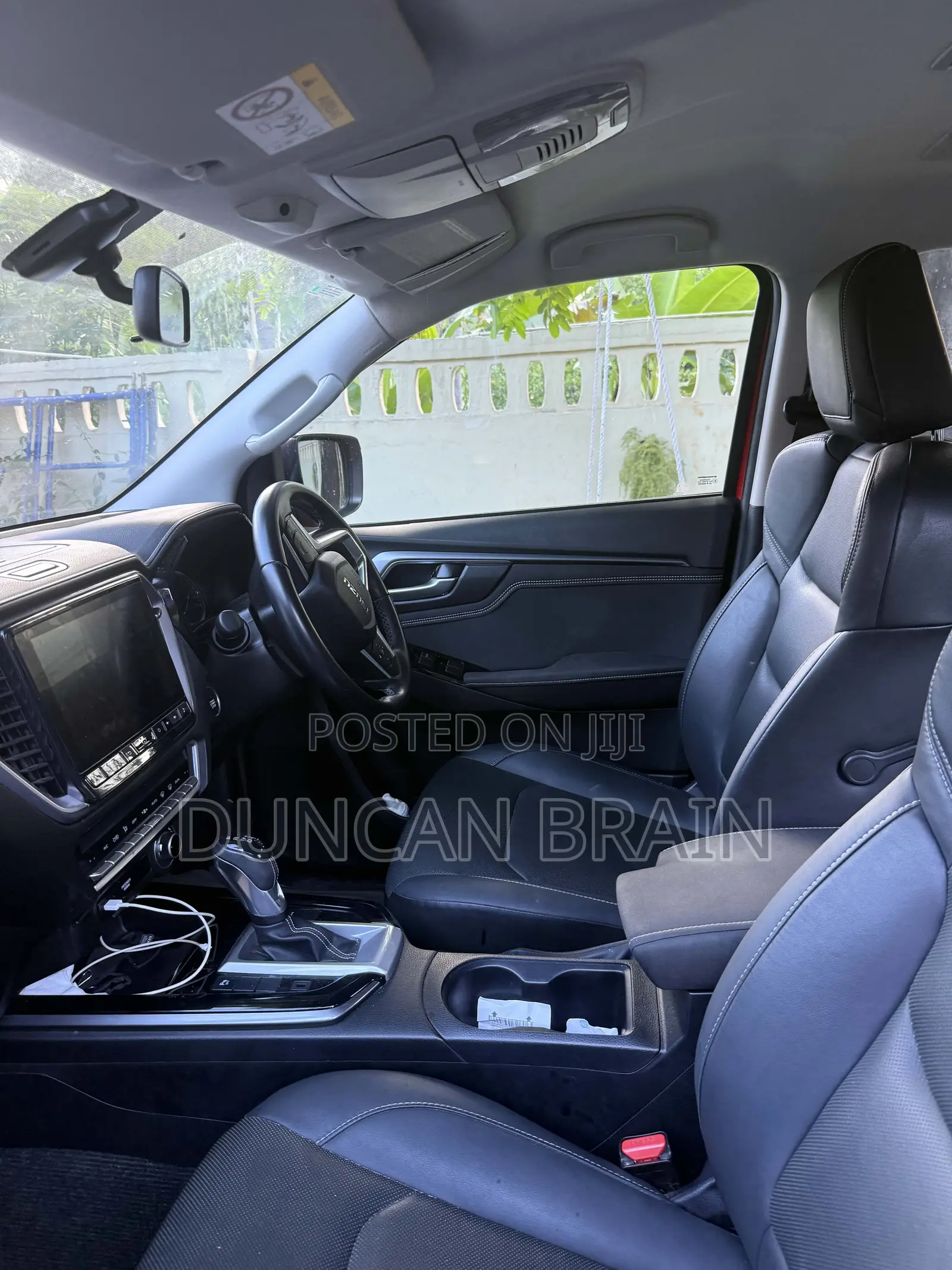 Isuzu D-MAX 2023 Red