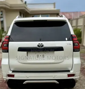Toyota Land Cruiser Prado 2.7 2023 White