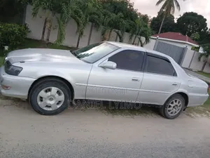 Toyota Cresta 2002 Silver