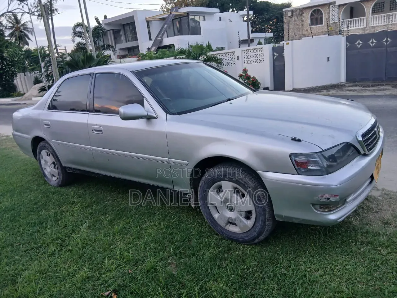Toyota Cresta 2002 Silver