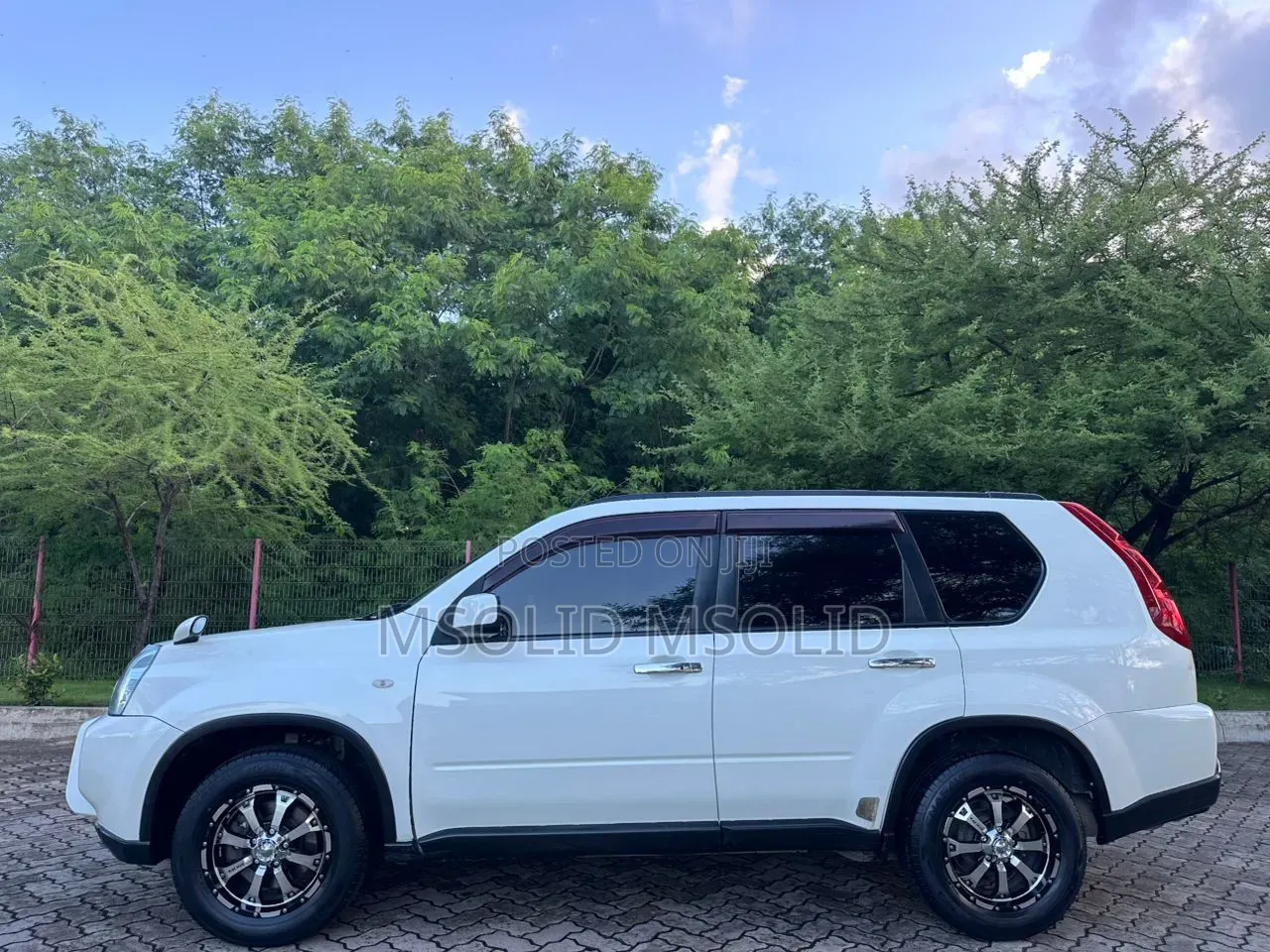 Nissan X-Trail 2009 White