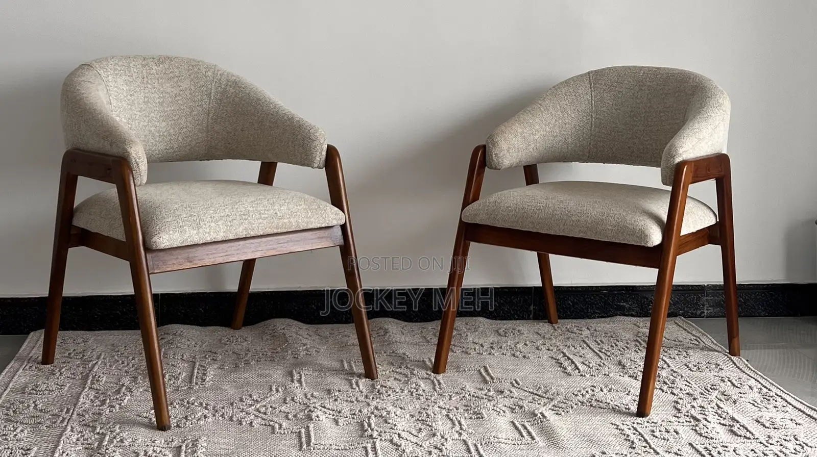 Arm Chair, New