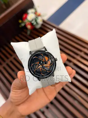 Spinning Face Men Watch
