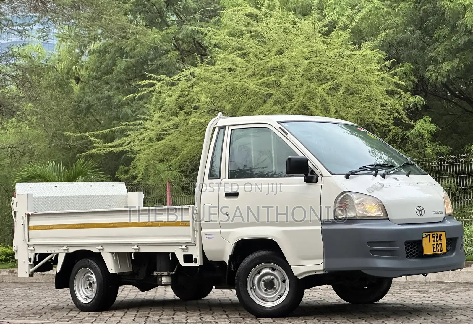 Toyota TownAce 2005 White