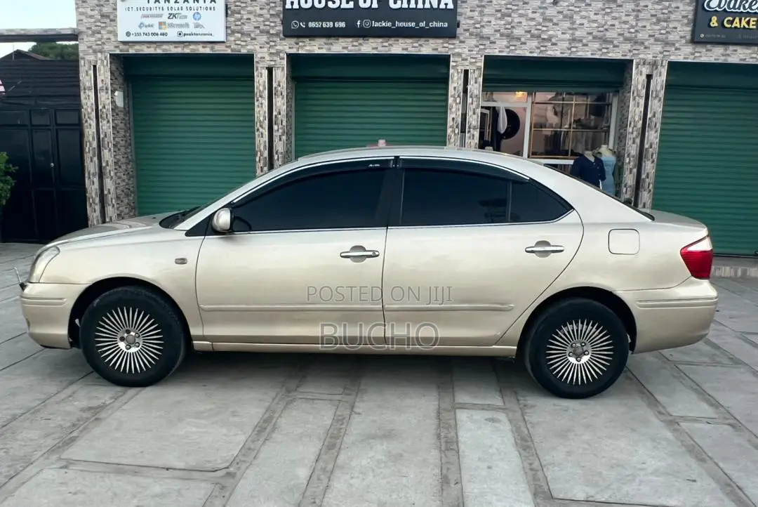 Toyota Premio 2003 Gold