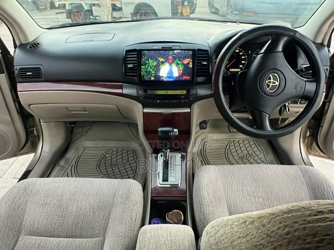 Toyota Premio 2003 Gold