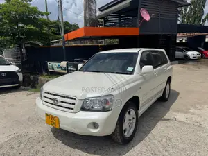 Toyota Kluger 2006 White