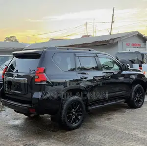Toyota Land Cruiser Prado 2.8 2021 Matt Black
