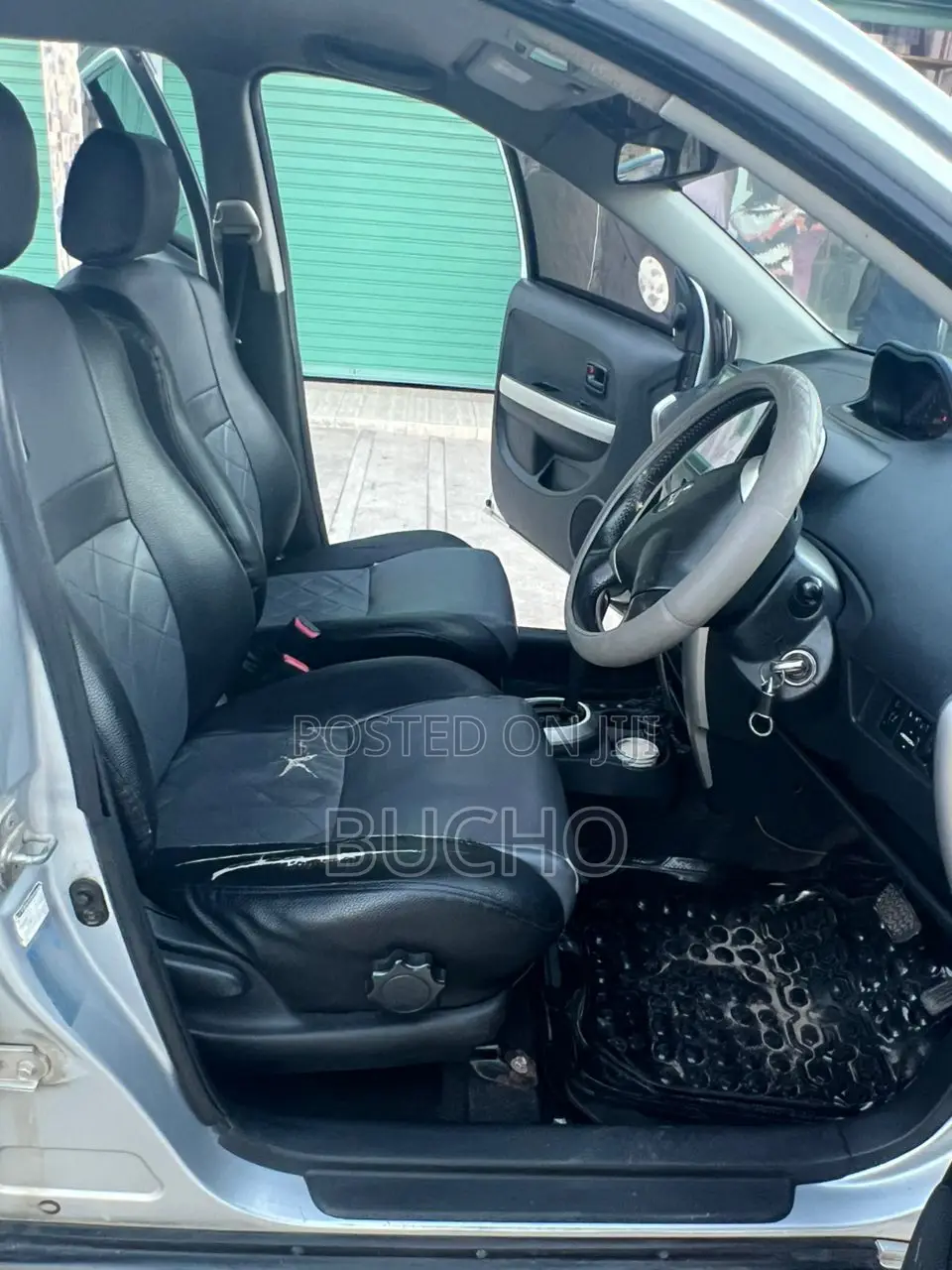 Toyota IST 2004 Silver