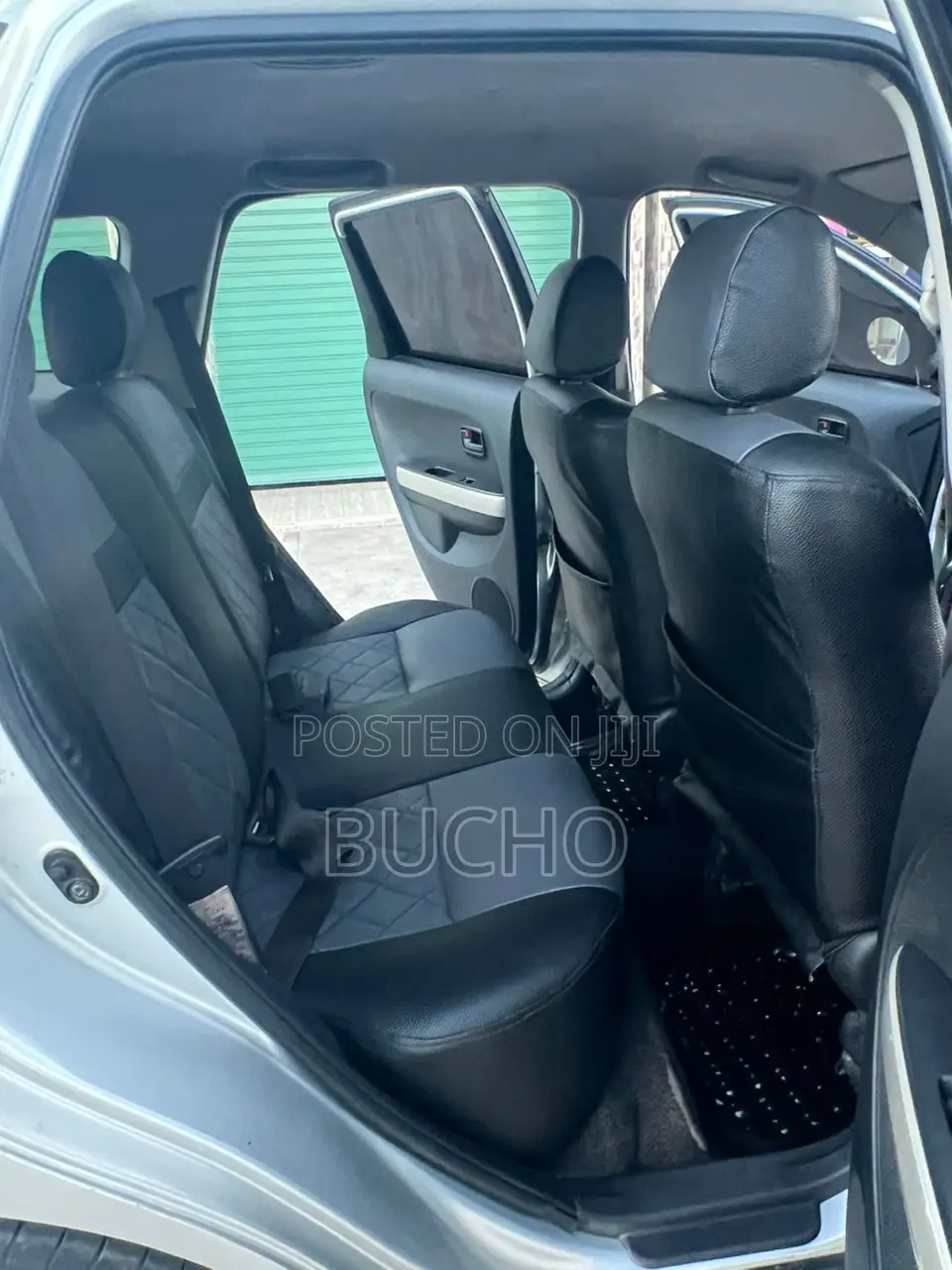 Toyota IST 2004 Silver