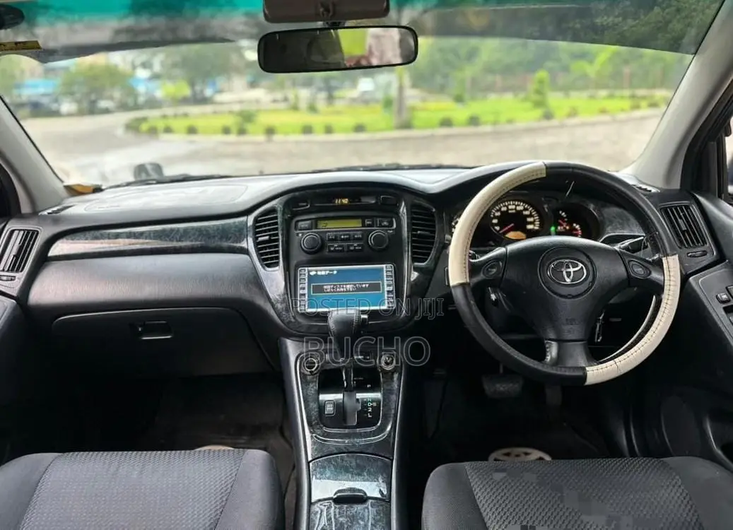 Toyota Kluger 2006 Black
