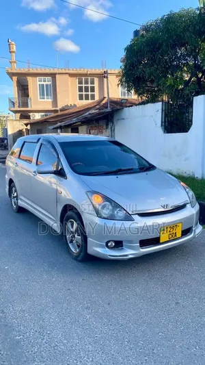 Toyota Wish 2006 Silver