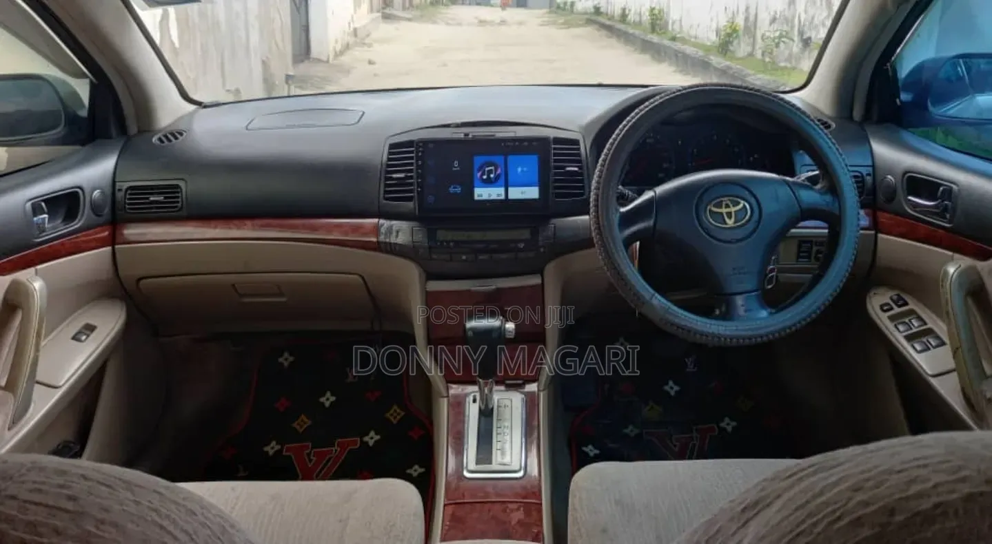 Toyota Premio 2006 Silver