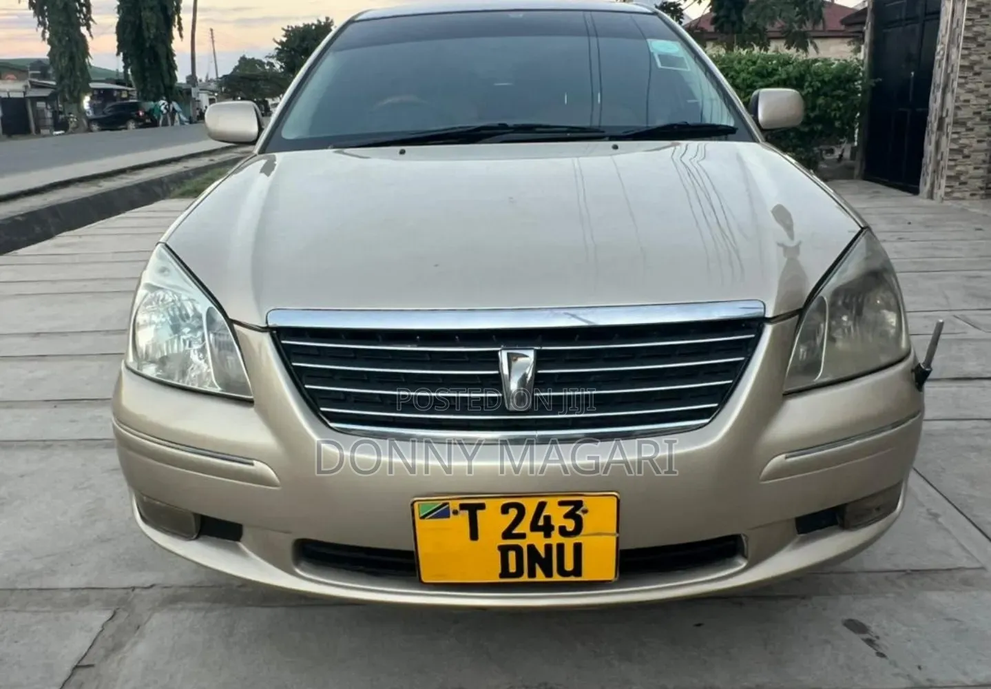 Toyota Premio 2003 Gold