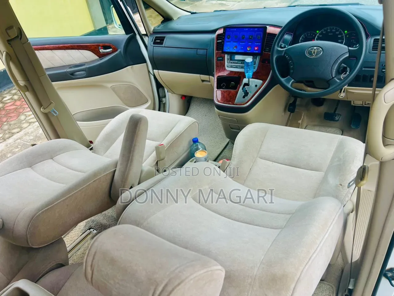 Toyota Alphard 2005 White