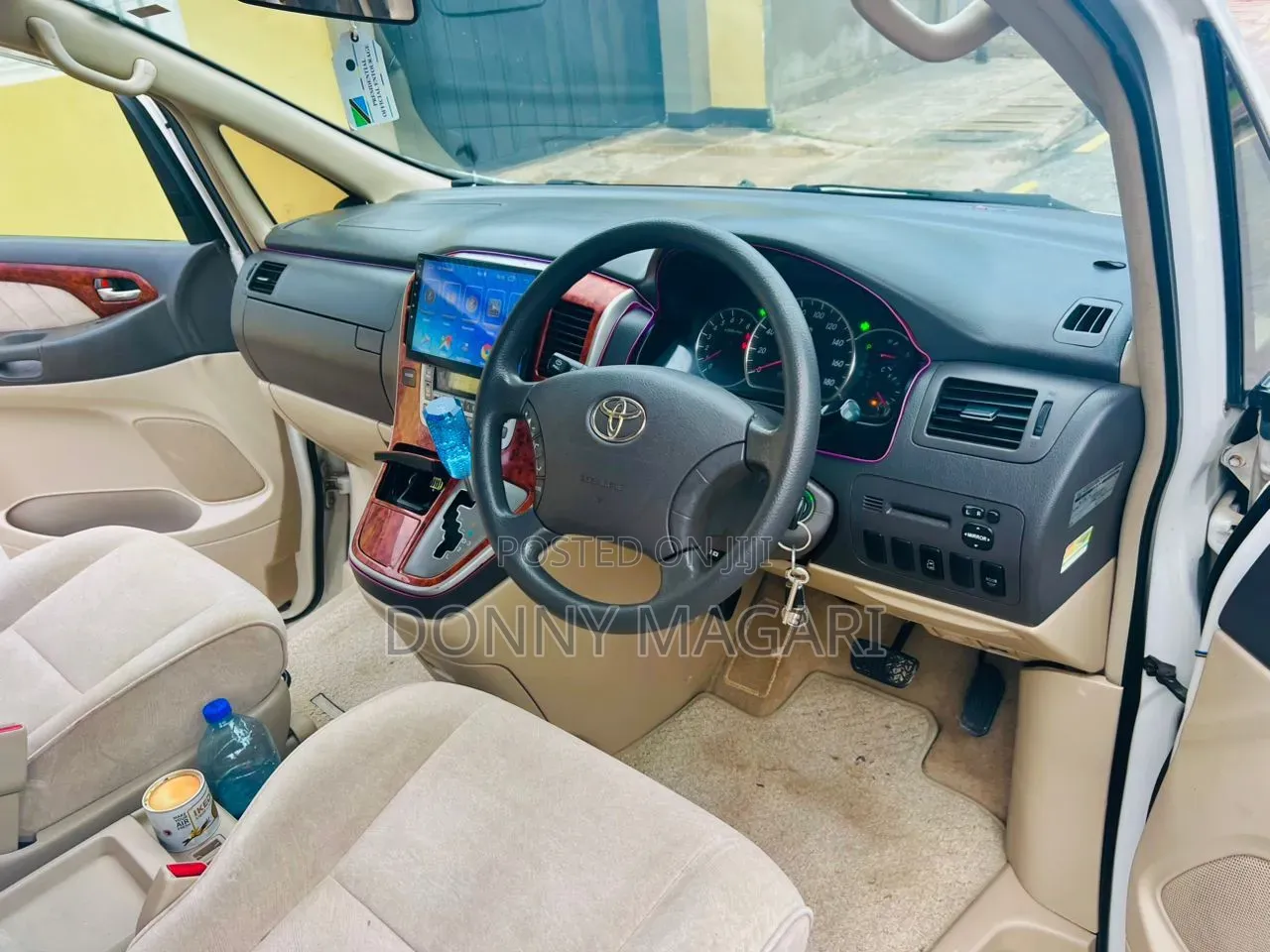 Toyota Alphard 2005 White
