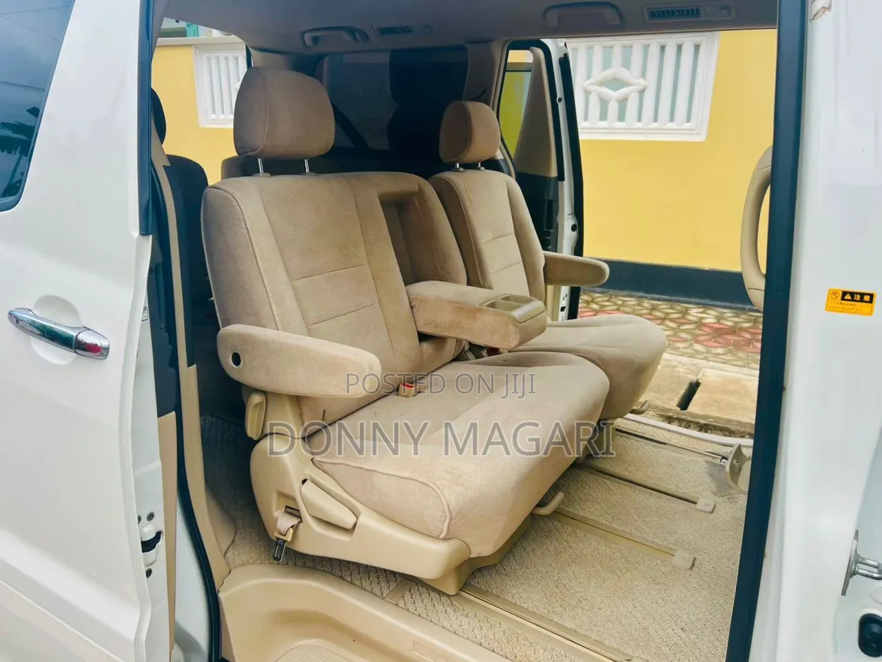 Toyota Alphard 2005 White