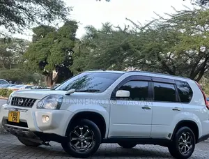 Nissan X-Trail 2009 White