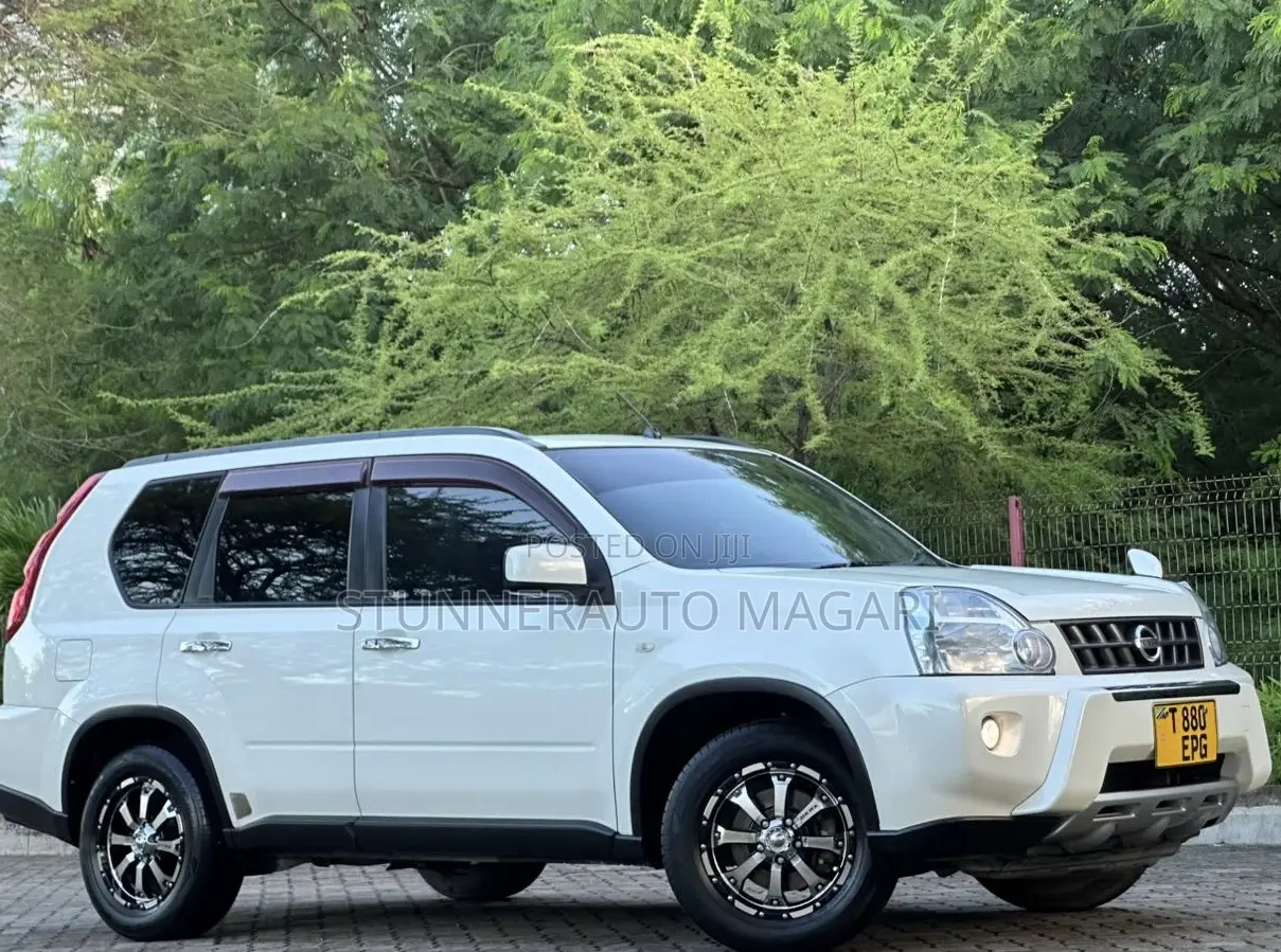 Nissan X-Trail 2009 White