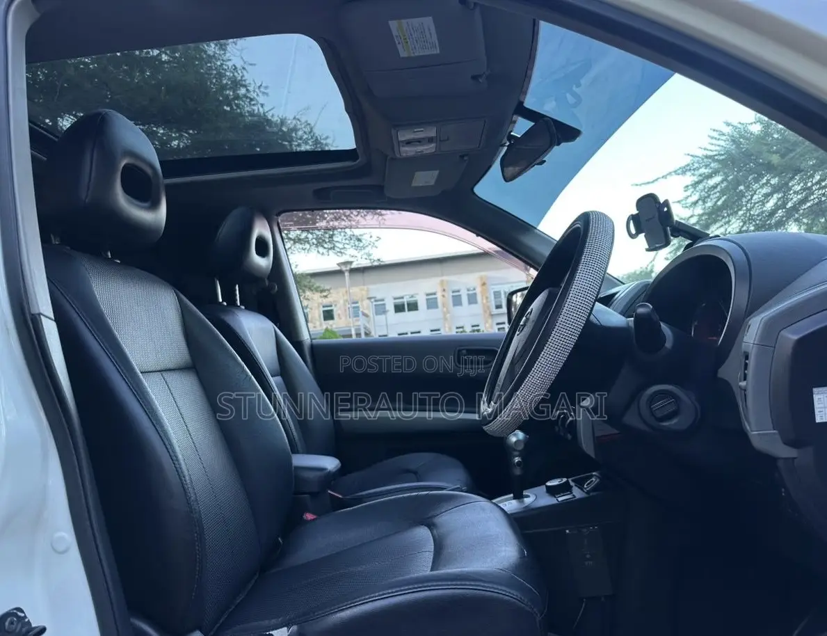 Nissan X-Trail 2009 White