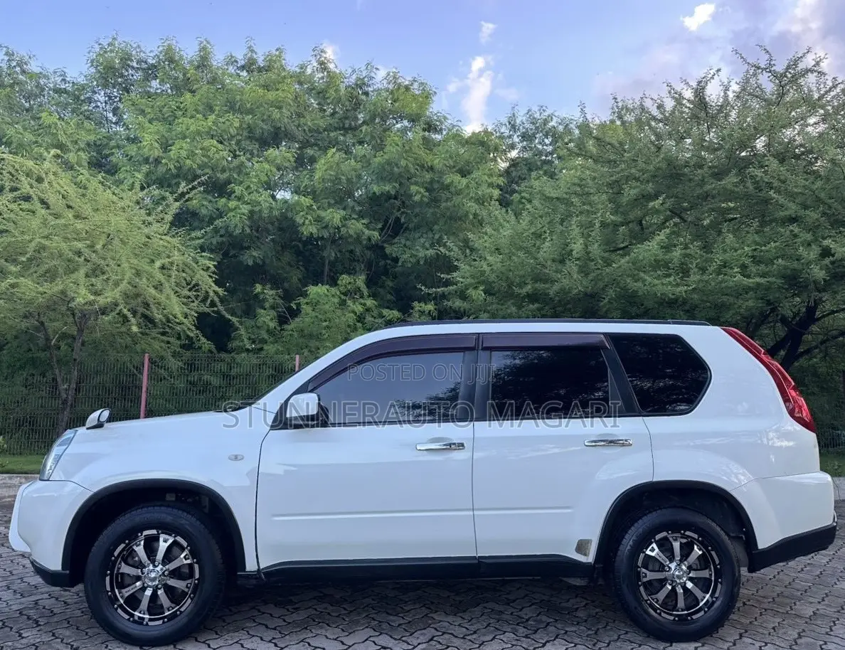 Nissan X-Trail 2009 White
