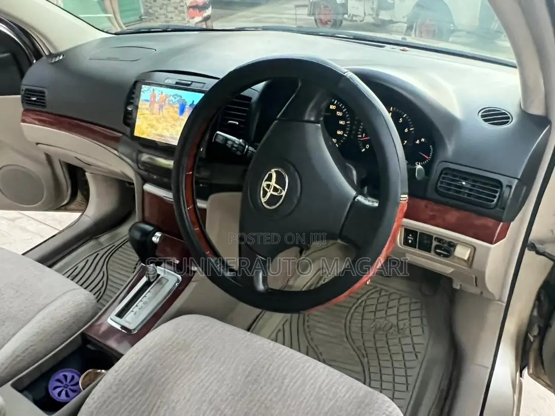 Toyota Premio 2004 Beige