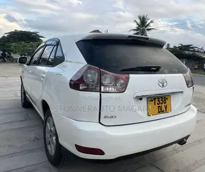 Toyota Harrier 2006 Pearl