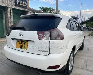 Toyota Harrier 2006 Pearl