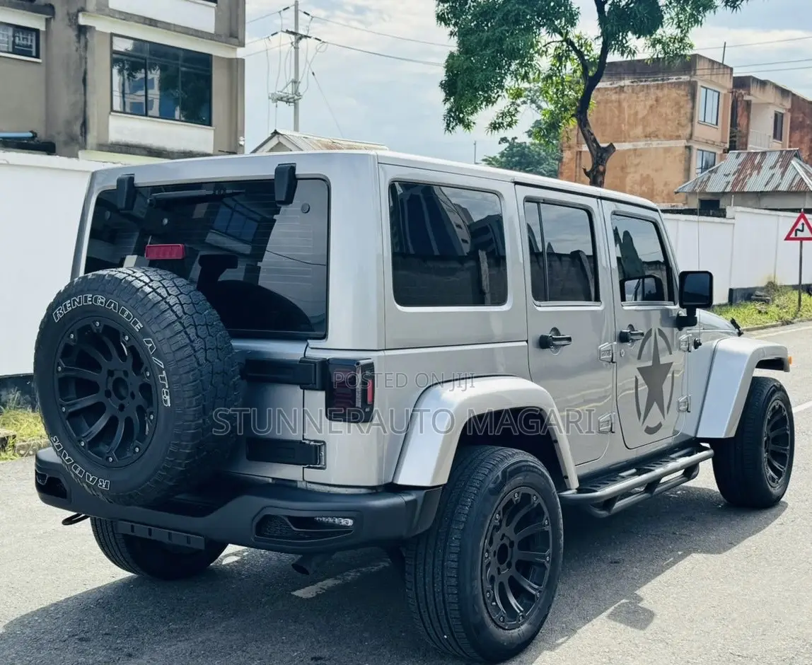 Jeep Wrangler 2013 Gray