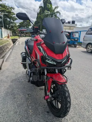 Honda CB 2025 Red