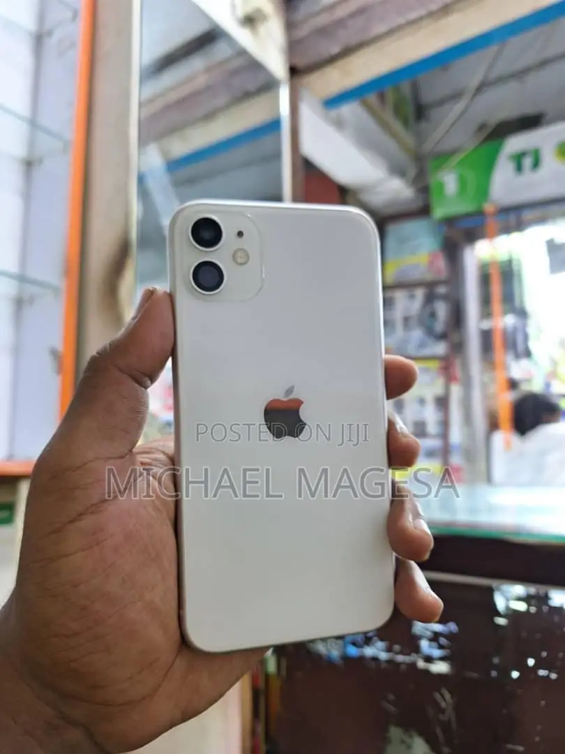 Apple iPhone 11 128 GB White