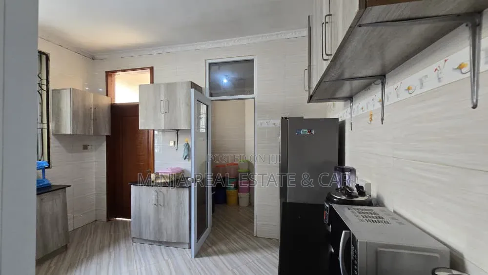 4bdrm House in Goba for sale