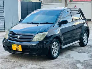 Toyota IST 2003 Black