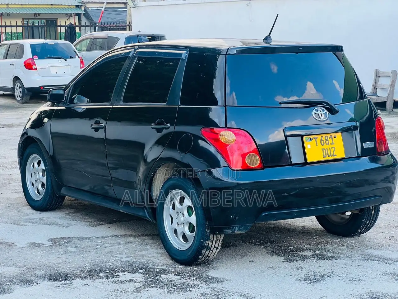 Toyota IST 2003 Black