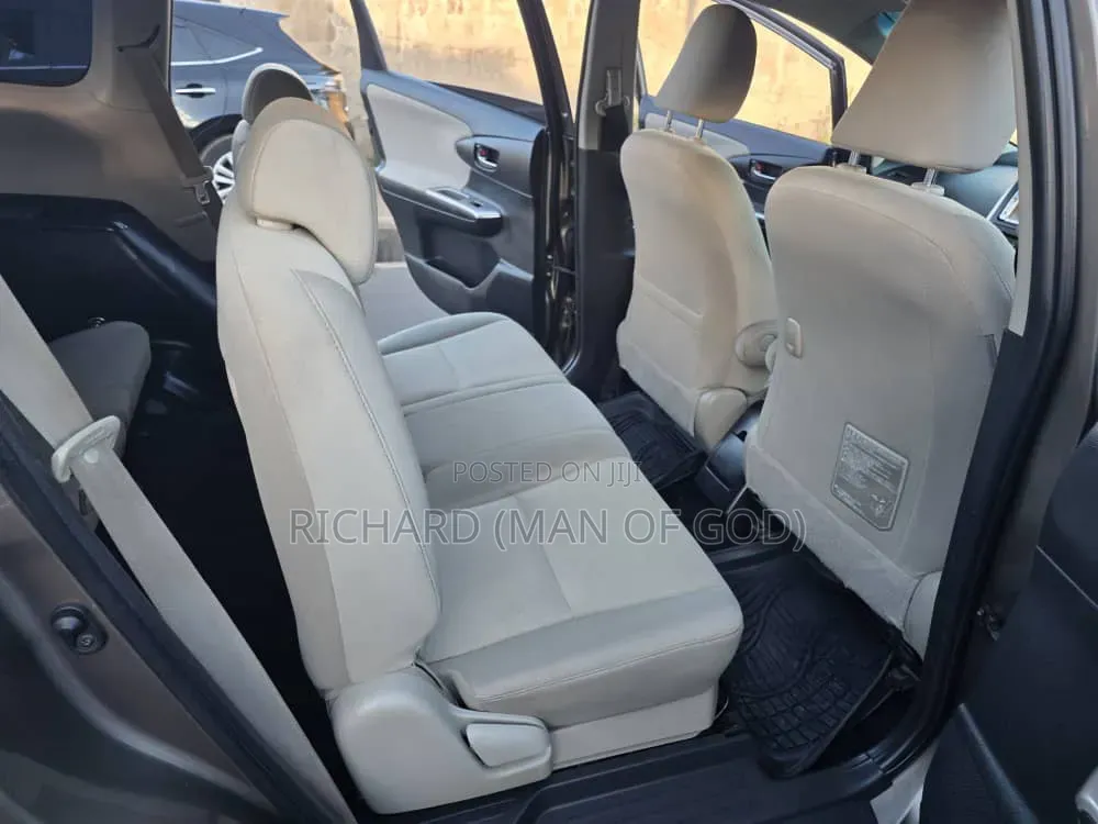 Toyota Wish 2010 Brown