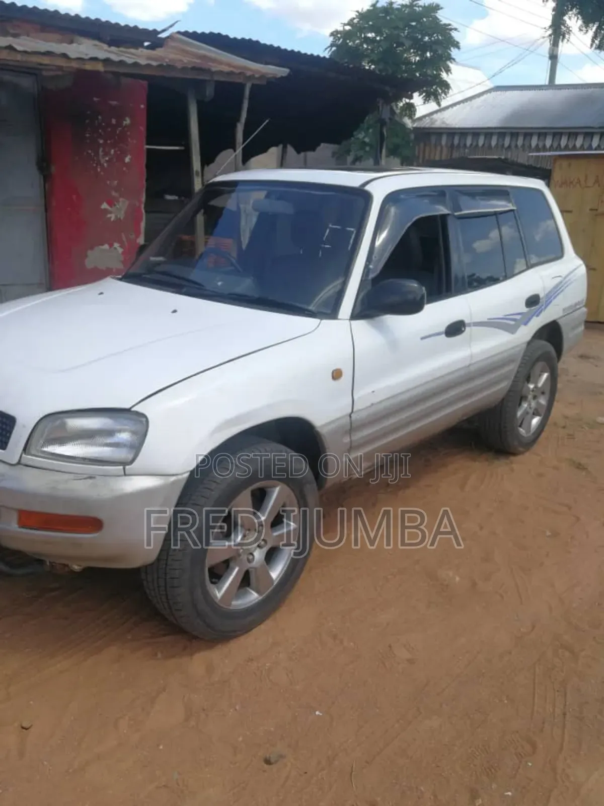 Toyota RAV4 2004 White