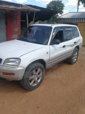 Toyota RAV4 2004 White