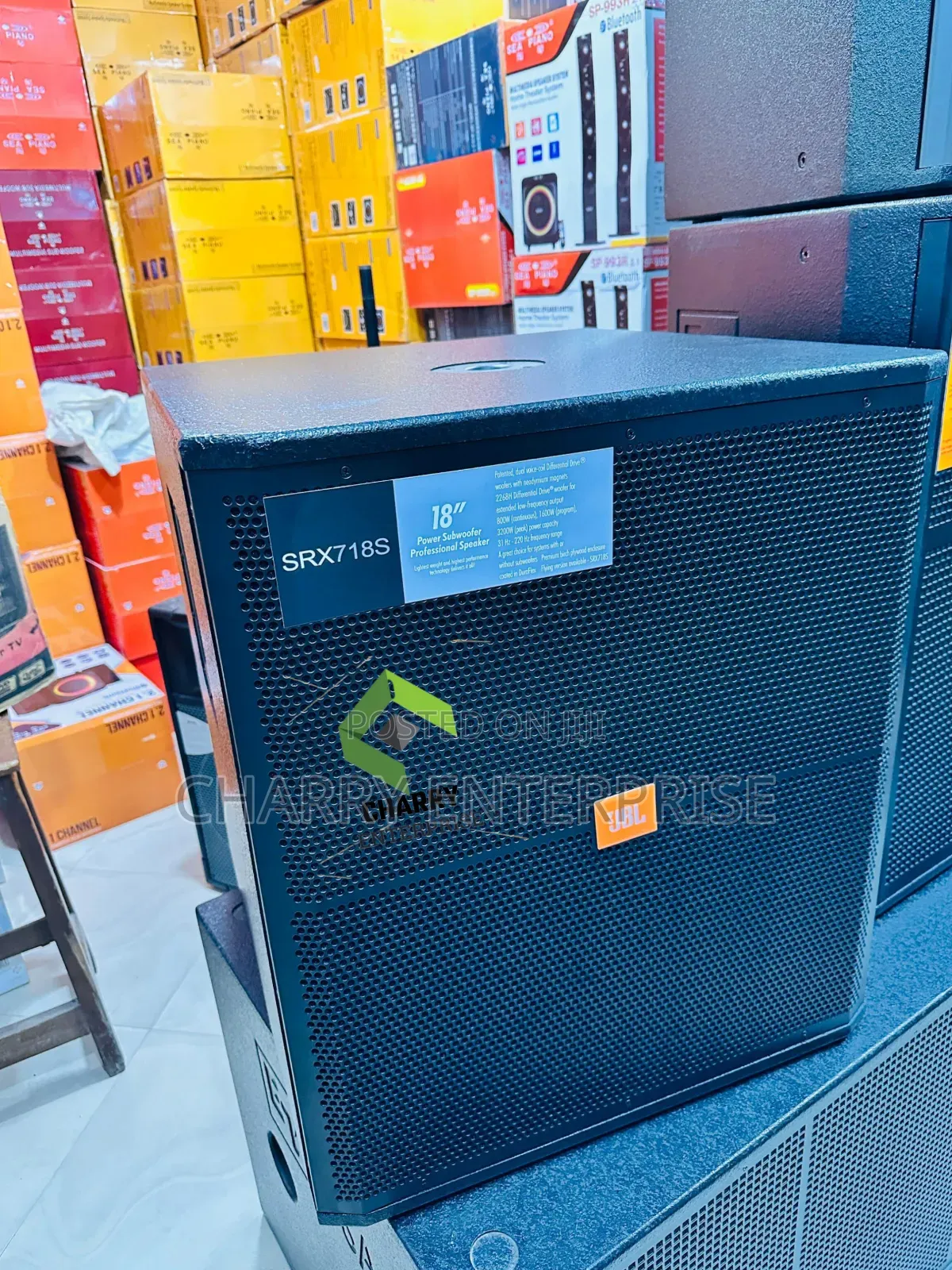JBL Professional Speaker Single Base 18 Inch (Ndonga)