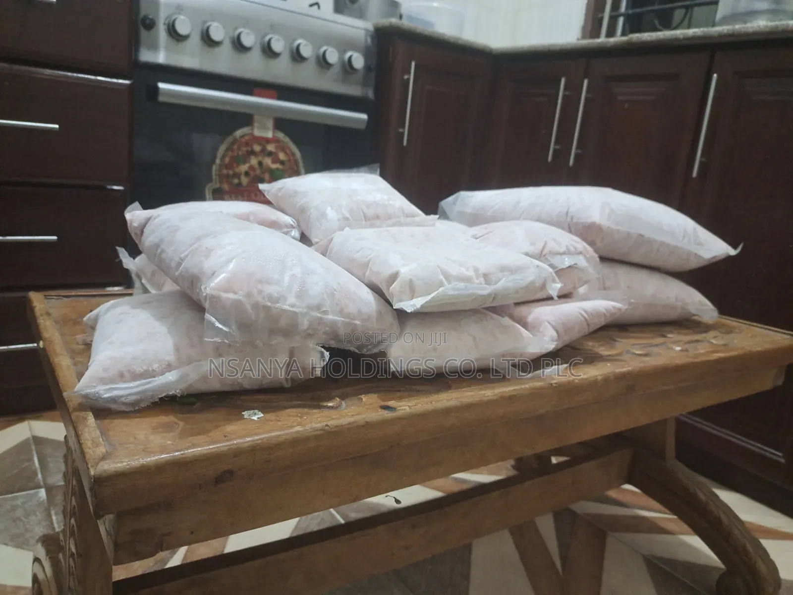Jipatie Nyama Iliyosagwa Ya Nguruwe Kilo 1 TSHS 20,000/= Mabwe Pande