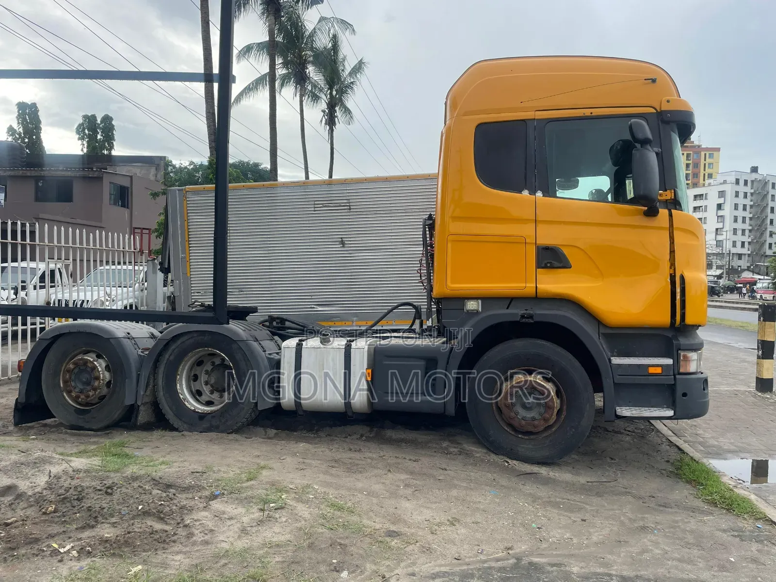 Scania R440