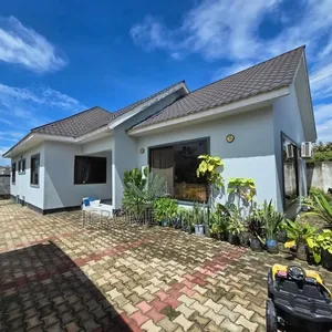 3bdrm House in Mbezi for rent