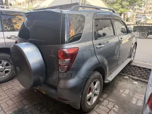 Toyota Rush 1.5 RWD 2006 Gray