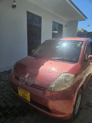 Toyota Passo 2006 Gold