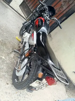 Bajaj Boxer X125 2023 Black