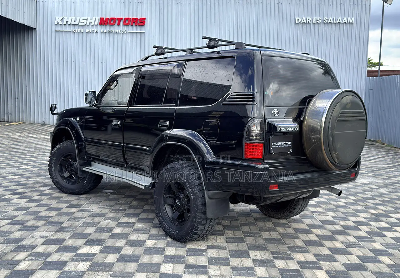 Toyota Land Cruiser Prado 1997 Black