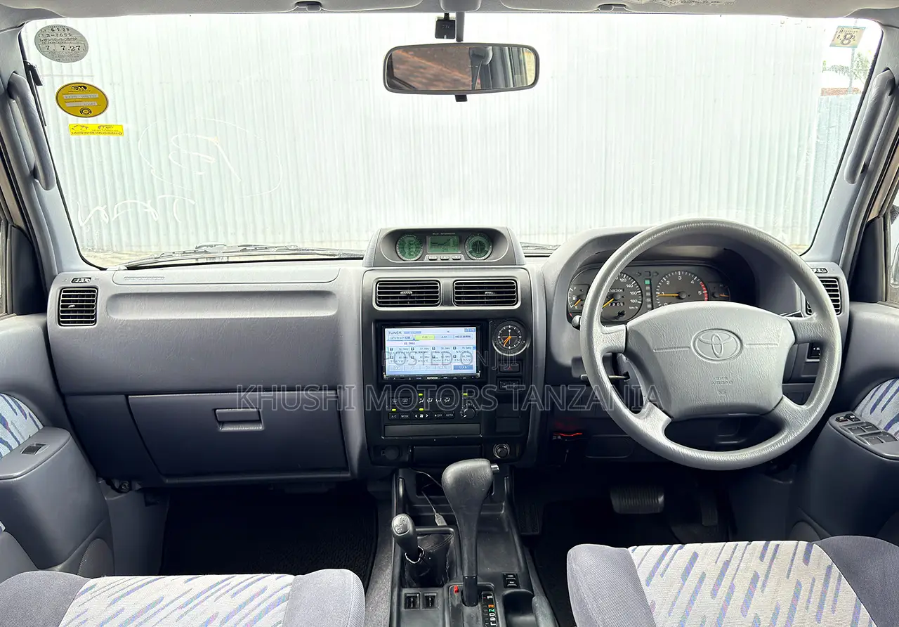 Toyota Land Cruiser Prado 1997 Black