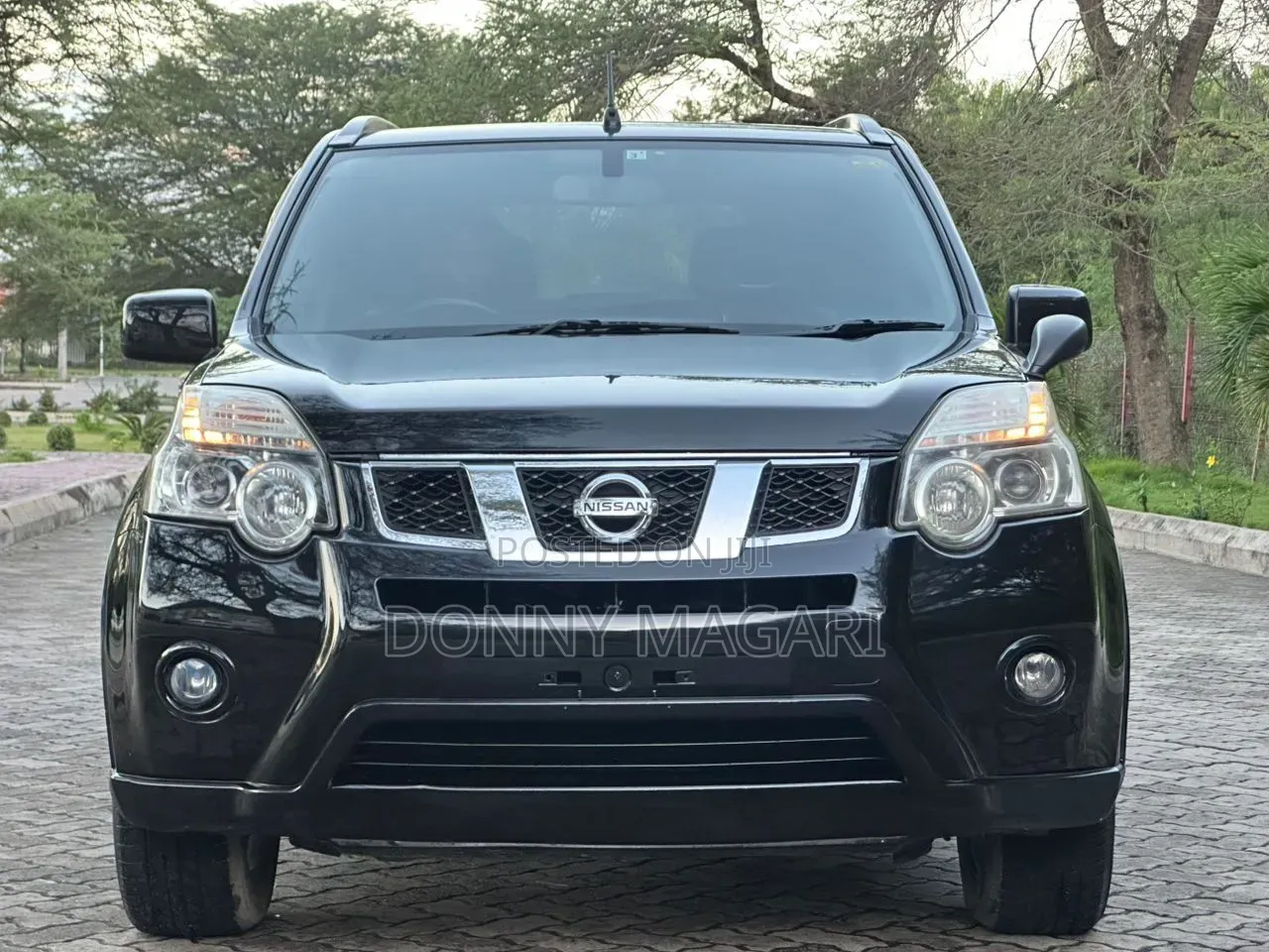 Nissan X-Trail 2011 Black